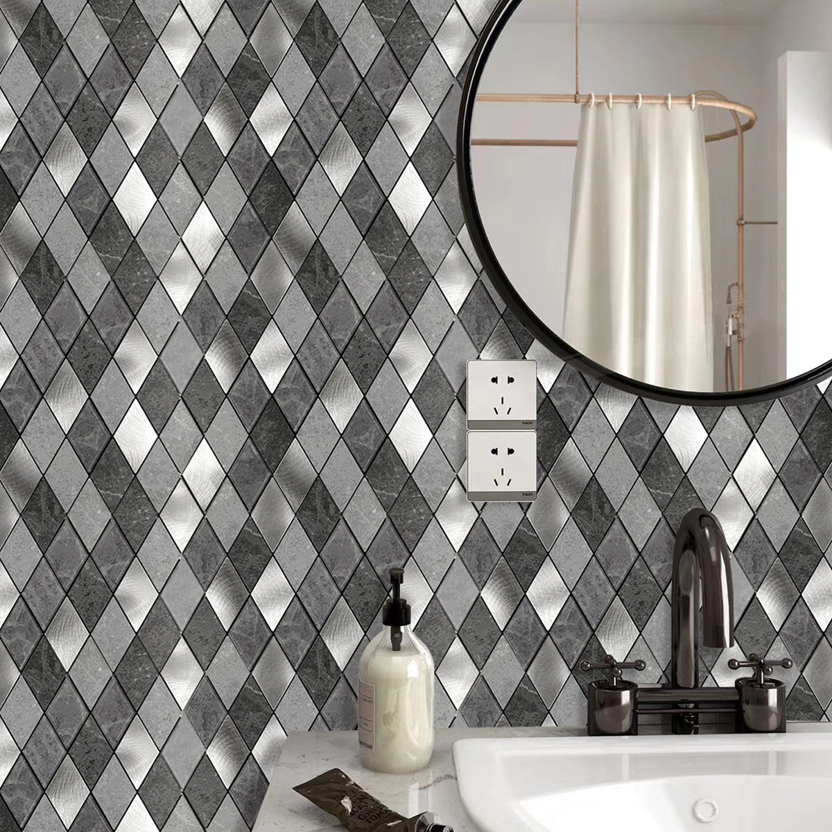 Pack of 4 Silver Slate Diamond Pattern Peel & Stick Aluminum Tile Size:295 x 295 x 4.5 mm