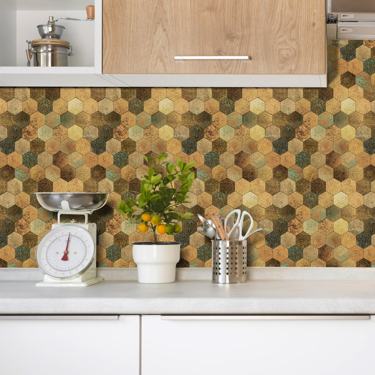 Pack of 4 Hexagon Mixed Bronze Peel & Stick Aluminum Mosaic Tile Size: 290 × 288 × 3.5 mm